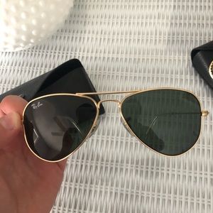 Aviator Junior Ray Ban’s!